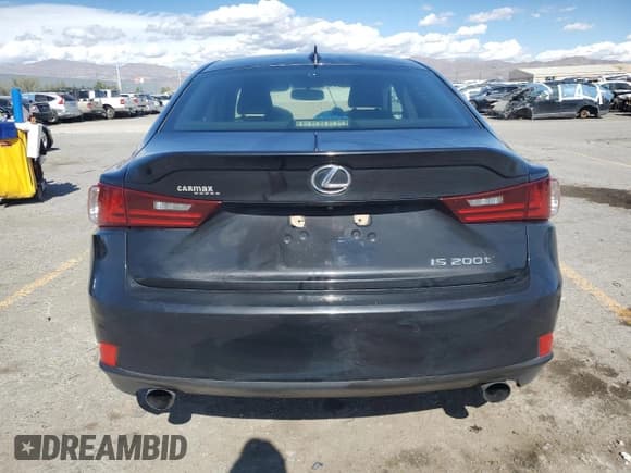 ✅ 2016 Lexus IS 200t • VIN: JTHBA1D29G5038247 • Лот: 86540415. Опубликован ранее на Copart с пробегом 86 930 миль. Бесплатный доступ к архиву аукционных продаж из США и подробный отчёт об истории автомобиля на DreamBid. Изображение 6.