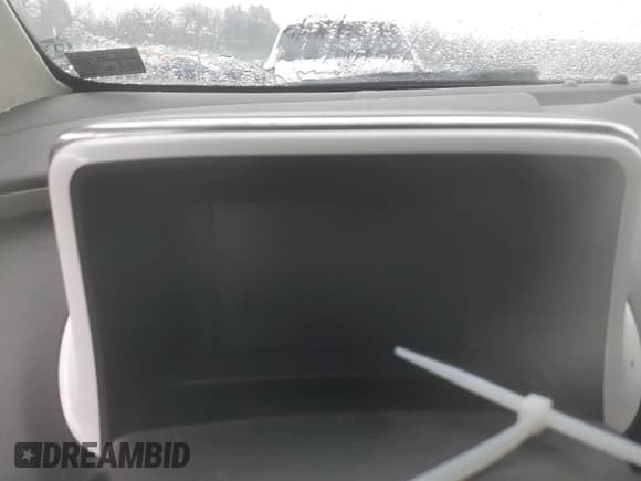 ✅ 2013 Chevrolet Volt • VIN: 1G1RA6E46DU143545 • Lot: 84119824. Wystawiony na Copart z przebiegiem Nie podano. Bezpłatny archiwum sprzedaży aukcyjnych z USA i szczegółowy raport historii pojazdu na DreamBid. Zdjęcie 9.