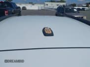 ✅ 2018 Hyundai Kona SEL • VIN: KM8K62AA5JU073459 • Лот: 43352612. Опубликован ранее на IAAI с пробегом 77 655 миль. Бесплатный доступ к архиву аукционных продаж из США и подробный отчёт об истории автомобиля на DreamBid. Изображение 18.