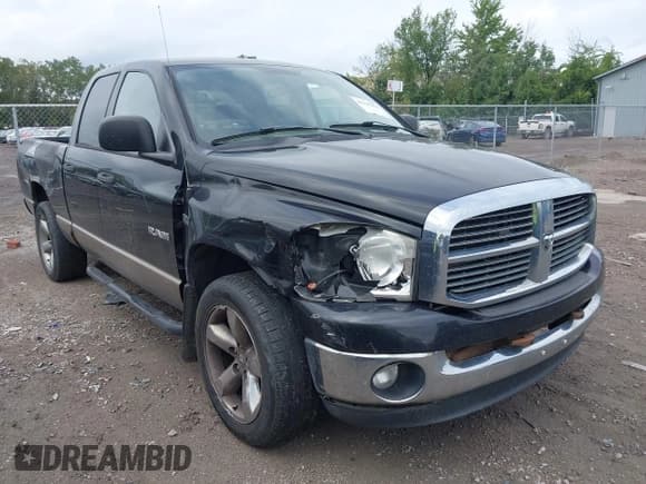✅ 2008 Dodge 1500 ST • VIN: 1D7HU18298J145214 • Лот: 43149456. Опубликован ранее на IAAI с пробегом 178 385 миль. Бесплатный доступ к архиву аукционных продаж из США и подробный отчёт об истории автомобиля на DreamBid. Изображение 1.