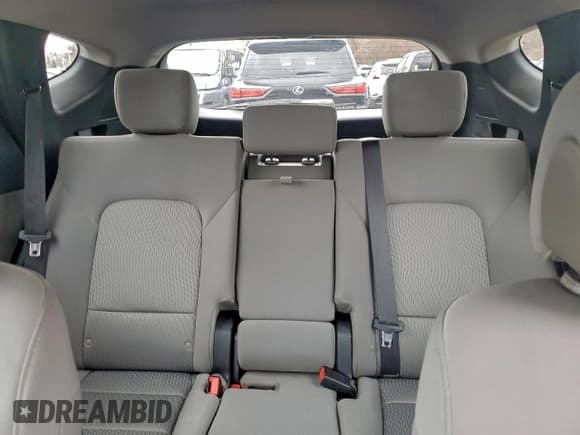 ✅ 2017 Hyundai Santa Fe 2.4L • VIN: 5XYZTDLB9HG440257 • Lot: 93904355. Wystawiony na Copart z przebiegiem 109 527 mil. Bezpłatny archiwum sprzedaży aukcyjnych z USA i szczegółowy raport historii pojazdu na DreamBid. Zdjęcie 10.