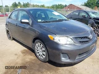 ✅ 2012 Toyota Corolla S • VIN: 2T1BU4EE2CC790162 • Lot: 43018572. Wystawiony na IAAI z przebiegiem 122 319 mil. Bezpłatny archiwum sprzedaży aukcyjnych z USA i szczegółowy raport historii pojazdu na DreamBid. Zdjęcie 1.