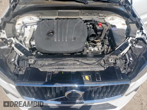 ✅ 2022 Volvo XC60 Momentum • VIN: YV4L12DK4N1005265 • Lot: 83972645. Listed on Copart with 90,397 mi. Free auction sales archive from the USA and detailed vehicle history report at DreamBid. Image 12.