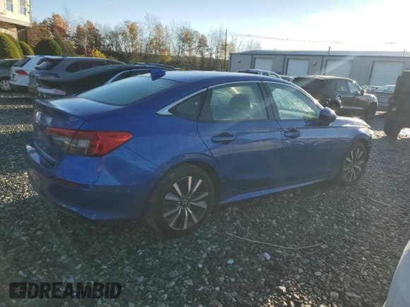 ✅ 2024 Honda Civic EX • VIN: 2HGFE1F77RH311571 • Lot: 90968625. Listed on Copart with 27,511 mi. Free auction sales archive from the USA and detailed vehicle history report at DreamBid. Image 3.