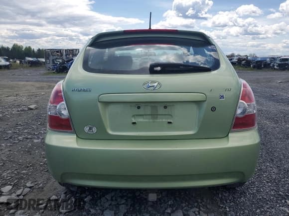 ✅ 2008 Hyundai Accent GS • VIN: KMHCN35C08U077129 • Лот: 56107605. Опубликован ранее на Copart с пробегом 118 841 миль. Бесплатный доступ к архиву аукционных продаж из США и подробный отчёт об истории автомобиля на DreamBid. Изображение 6.