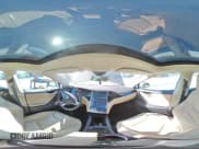 ✅ 2015 Tesla Model S 85D • VIN: 5YJSA1H25FF087146 • Lot: 52639635. Wystawiony na Copart z przebiegiem 132 346 mil. Bezpłatny archiwum sprzedaży aukcyjnych z USA i szczegółowy raport historii pojazdu na DreamBid. Zdjęcie 13.