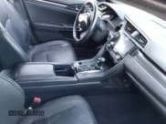 ✅ 2017 Honda Civic Sport Touring • VIN: SHHFK7H9XHU228776 • Лот: 42934374. Опубликован ранее на IAAI с пробегом 135 612 миль. Бесплатный доступ к архиву аукционных продаж из США и подробный отчёт об истории автомобиля на DreamBid. Изображение 5.