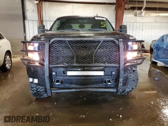 ✅ 2011 Chevrolet Silverado 1500 LT • VIN: 1GCRKSE3XBZ300580 • Lot: 72757284. Listed on Copart with 153,902 mi. Free auction sales archive from the USA and detailed vehicle history report at DreamBid. Image 5.