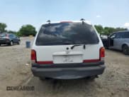 ✅ 2000 Mercury Mountaineer • VIN: 4M2ZU76E0YUJ39759 • Лот: 61939855. Опубликован ранее на Copart с пробегом 220 534 миль. Бесплатный доступ к архиву аукционных продаж из США и подробный отчёт об истории автомобиля на DreamBid. Изображение 6.