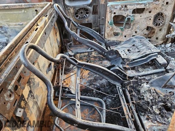 ✅ 2009 Ford Ranger XLT • VIN: 1FTZR45E69PA25630 • Lot: 91091145. Wystawiony na Copart z przebiegiem Nie podano. Bezpłatny archiwum sprzedaży aukcyjnych z USA i szczegółowy raport historii pojazdu na DreamBid. Zdjęcie 7.