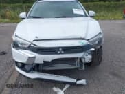 ✅ 2017 Mitsubishi Outlander SEL • VIN: JA4AP4AW0HZ055883 • Лот: 40628557. Опубликован ранее на IAAI с пробегом 87 825 миль. Бесплатный доступ к архиву аукционных продаж из США и подробный отчёт об истории автомобиля на DreamBid. Изображение 12.