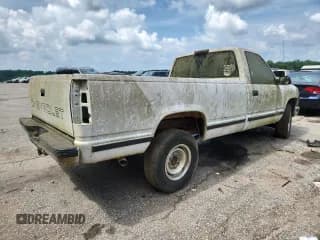 ✅ 2000 Chevrolet Silverado 2500 • VIN: 1GCGC24R3YR105777 • Lot: 62659635. Wystawiony na Copart z przebiegiem 159 127 mil. Bezpłatny archiwum sprzedaży aukcyjnych z USA i szczegółowy raport historii pojazdu na DreamBid. Zdjęcie 3.