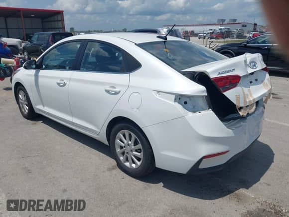 2020 Hyundai Accent SE with VIN 3KPC24A61LE094595, listed as a IAAI auction lot 42662044 with 64,417 mi miles and . Bid and sale history available at DreamBid. Image 3.