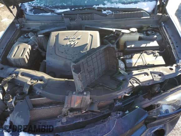 2008 Saturn VUE XR z VIN 3GSDL737X8S516501, wystawiony jako Copart lot #87925995 z przebiegiem 89 749 mil mil oraz Szkoda całkowita • Salvage title. Historia ofert i sprzedaży dostępna na DreamBid. Obrazek 13.