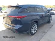 ✅ 2020 Toyota Highlander Limited • VIN: 5TDDZRBH5LS015903 • Lot: 43308080. Wystawiony na IAAI z przebiegiem 48 286 mil. Bezpłatny archiwum sprzedaży aukcyjnych z USA i szczegółowy raport historii pojazdu na DreamBid. Zdjęcie 4.