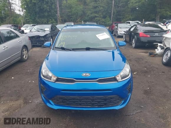 ✅ 2021 Kia Rio S • VIN: 3KPA24AD4ME365737 • Lot: 43318095. Listed on IAAI with 65,375 mi. Free auction sales archive from the USA and detailed vehicle history report at DreamBid. Image 13.