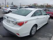 ✅ 2013 Hyundai Sonata Limited • VIN: KMHEC4A43DA094246 • Лот: 42409946. Опубликован ранее на IAAI с пробегом 126 953 миль. Бесплатный доступ к архиву аукционных продаж из США и подробный отчёт об истории автомобиля на DreamBid. Изображение 4.