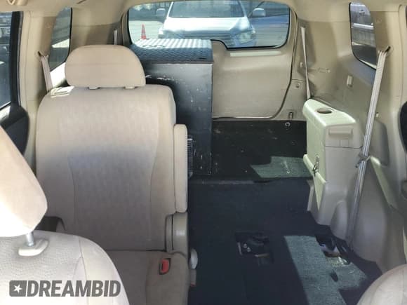 ✅ 2013 Toyota Highlander Plus • VIN: 5TDZK3EH7DS138588 • Лот: 87258095. Опубликован ранее на Copart с пробегом 201 826 миль. Бесплатный доступ к архиву аукционных продаж из США и подробный отчёт об истории автомобиля на DreamBid. Изображение 10.