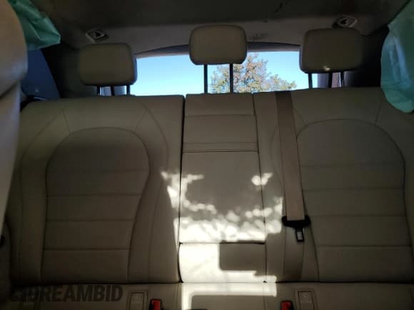 ✅ 2018 Mercedes-Benz GLC 300 • VIN: WDC0G4KB9JV020019 • Лот: 87005475. Опубликован ранее на Copart с пробегом Не указан. Бесплатный доступ к архиву аукционных продаж из США и подробный отчёт об истории автомобиля на DreamBid. Изображение 10.