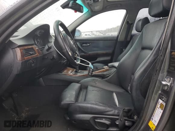 ✅ 2006 BMW 3 Series 325i • VIN: WBAVB13566PT06484 • Lot: 86181835. Listed on Copart with 201,100 mi. Free auction sales archive from the USA and detailed vehicle history report at DreamBid. Image 7.