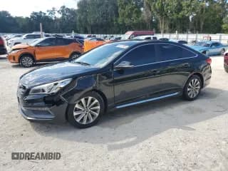 ✅ 2017 Hyundai Sonata Sport • VIN: 5NPE34AF4HH498435 • Лот: 84917905. Опубликован ранее на Copart с пробегом 142 757 миль. Бесплатный доступ к архиву аукционных продаж из США и подробный отчёт об истории автомобиля на DreamBid. Изображение 1.