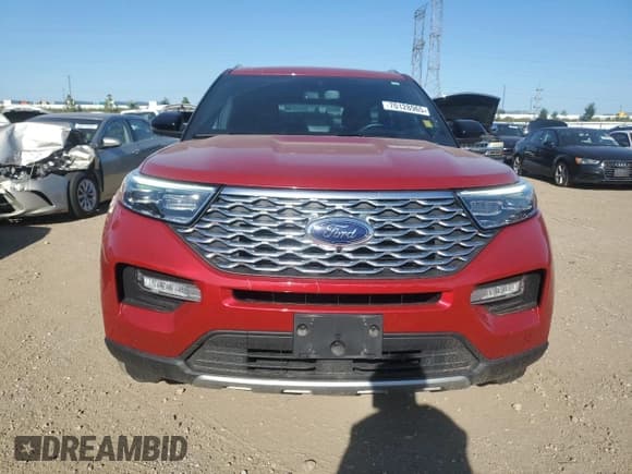 ✅ 2021 Ford Explorer Platinum • VIN: 1FM5K8HC4MGA57856 • Lot: 70128965. Wystawiony na Copart z przebiegiem 59 126 mil. Bezpłatny archiwum sprzedaży aukcyjnych z USA i szczegółowy raport historii pojazdu na DreamBid. Zdjęcie 5.
