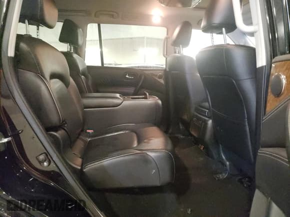 ✅ 2016 Infiniti QX80 • VIN: JN8AZ2NE2G9123934 • Lot: 54300695. Listed on Copart with 129,127 mi. Free auction sales archive from the USA and detailed vehicle history report at DreamBid. Image 11.