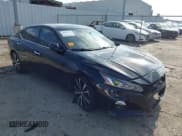 ✅ 2019 Nissan Altima Platinum • VIN: 1N4BL4FV0KC108412 • Lot: 42411633. Wystawiony na IAAI z przebiegiem 186 363 mil. Bezpłatny archiwum sprzedaży aukcyjnych z USA i szczegółowy raport historii pojazdu na DreamBid. Zdjęcie 1.