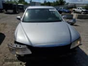 ✅ 2006 Hyundai Azera SE • VIN: KMHFC46F66A121649 • Lot: 71426215. Listed on Copart with 173,484 mi. Free auction sales archive from the USA and detailed vehicle history report at DreamBid. Image 5.