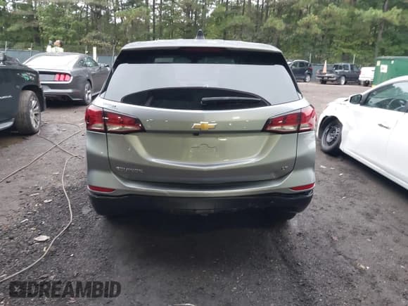 ✅ 2024 Chevrolet Equinox LT • VIN: 3GNAXKEG1RS111848 • Lot: 43275362. Listed on IAAI with 35,008 mi. Free auction sales archive from the USA and detailed vehicle history report at DreamBid. Image 16.