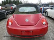 ✅ 2006 Volkswagen Beetle • VIN: 3VWRG31Y36M322823 • Lot: 50880085. Wystawiony na Copart z przebiegiem 73 866 mil. Bezpłatny archiwum sprzedaży aukcyjnych z USA i szczegółowy raport historii pojazdu na DreamBid. Zdjęcie 6.