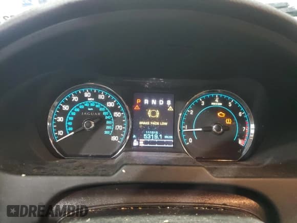 ✅ 2013 Jaguar XF RWD • VIN: SAJWA0E71D8S69937 • Лот: 71002474. Опубликован ранее на Copart с пробегом 111 919 миль. Бесплатный доступ к архиву аукционных продаж из США и подробный отчёт об истории автомобиля на DreamBid. Изображение 9.