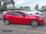 ✅ 2018 Mazda 3 Sport • VIN: 3MZBN1K77JM175173 • Лот: 43685933. Опубликован ранее на IAAI с пробегом 122 246 миль. Бесплатный доступ к архиву аукционных продаж из США и подробный отчёт об истории автомобиля на DreamBid. Изображение 14.