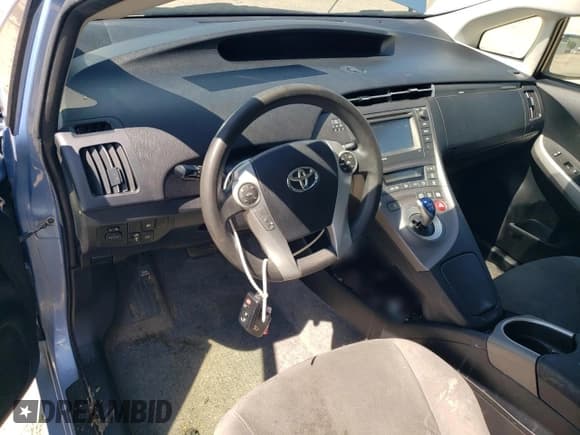 ✅ 2014 Toyota Prius • VIN: JTDKN3DP1E3058563 • Lot: 55855275. Listed on Copart with Not provided. Free auction sales archive from the USA and detailed vehicle history report at DreamBid. Image 8.