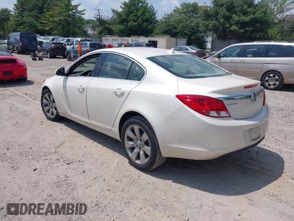 ✅ 2012 Buick Regal • VIN: 2G4GR5EK7C9116698 • Lot: 42874154. Wystawiony na IAAI z przebiegiem 89 648 mil. Bezpłatny archiwum sprzedaży aukcyjnych z USA i szczegółowy raport historii pojazdu na DreamBid. Zdjęcie 3.