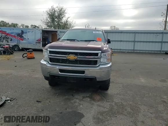✅ 2014 Chevrolet Silverado 2500HD LT • VIN: 1GC1KXCGXEF171200 • Лот: 90451825. Опубликован ранее на Copart с пробегом 87 697 миль. Бесплатный доступ к архиву аукционных продаж из США и подробный отчёт об истории автомобиля на DreamBid. Изображение 14.