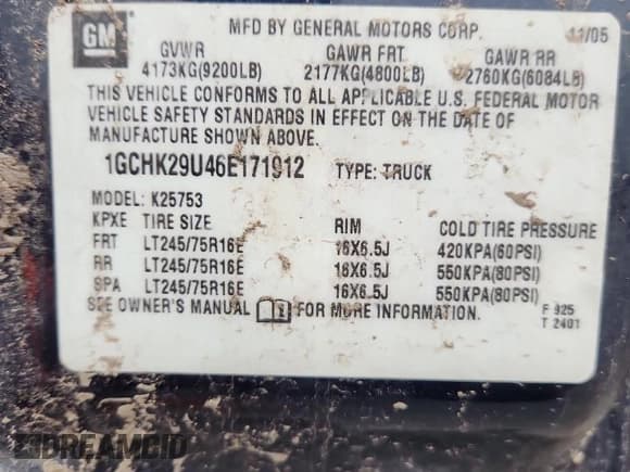 ✅ 2006 Chevrolet Silverado 2500HD Work Truck • VIN: 1GCHK29U46E171912 • Lot: 61402835. Wystawiony na Copart z przebiegiem Nie podano. Bezpłatny archiwum sprzedaży aukcyjnych z USA i szczegółowy raport historii pojazdu na DreamBid. Zdjęcie 13.