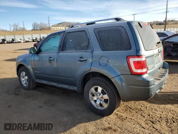 ✅ 2011 Ford Escape Hybrid • VIN: 1FMCU5K38BKB45246 • Лот: 41334925. Опубликован ранее на Copart с пробегом 114 877 миль. Бесплатный доступ к архиву аукционных продаж из США и подробный отчёт об истории автомобиля на DreamBid. Изображение 2.