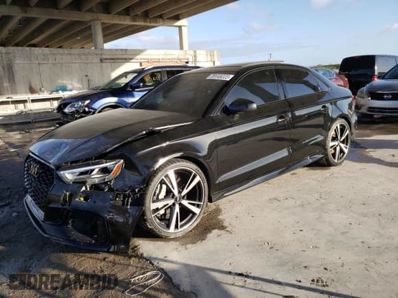 ✅ 2018 Audi RS 3 • VIN: WUABWGFF3J1900899 • Lot: 38448223. Wystawiony na Copart z przebiegiem Nie podano. Bezpłatny archiwum sprzedaży aukcyjnych z USA i szczegółowy raport historii pojazdu na DreamBid. Zdjęcie 1.