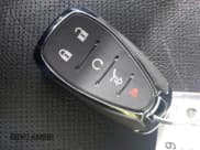 ✅ 2020 Chevrolet Equinox Premier • VIN: 3GNAXPEX7LS587591 • Lot: 43527189. Wystawiony na IAAI z przebiegiem 45 364 mil. Bezpłatny archiwum sprzedaży aukcyjnych z USA i szczegółowy raport historii pojazdu na DreamBid. Zdjęcie 11.