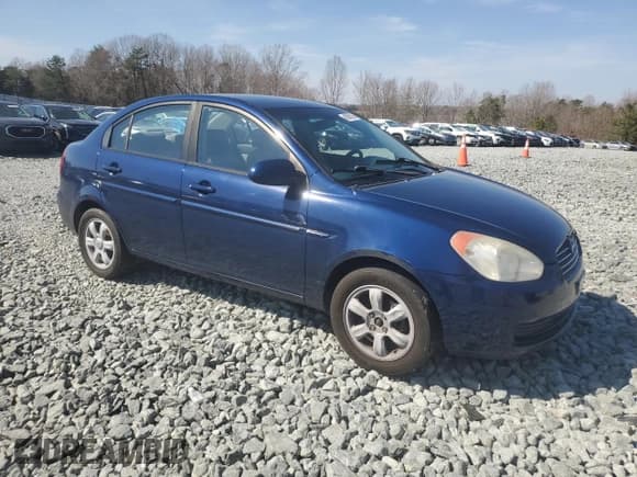 ✅ 2006 Hyundai Accent GLS • VIN: KMHCN46C56U042703 • Лот: 48938265. Опубликован ранее на Copart с пробегом 167 661 миль. Бесплатный доступ к архиву аукционных продаж из США и подробный отчёт об истории автомобиля на DreamBid. Изображение 4.