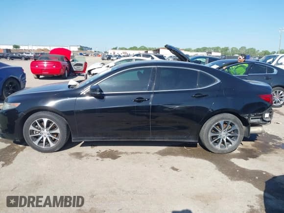 ✅ 2016 Acura TLX Technology • VIN: 19UUB1F52GA009535 • Lot: 41936959. Listed on IAAI with 130,508 mi. Free auction sales archive from the USA and detailed vehicle history report at DreamBid. Image 14.