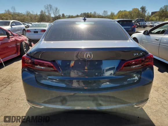 ✅ 2015 Acura TLX Technology • VIN: 19UUB3F58FA002258 • Lot: 82549965. Listed on Copart with 162,810 mi. Free auction sales archive from the USA and detailed vehicle history report at DreamBid. Image 6.