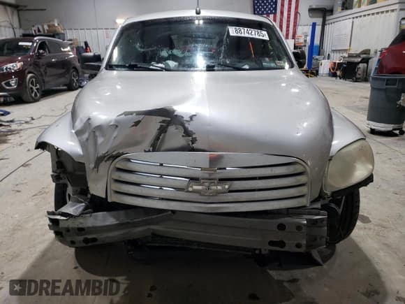 ✅ 2010 Chevrolet HHR LS • VIN: 3GNBAADB3AS513994 • Lot: 88742785. Listed on Copart with 242,084 mi. Free auction sales archive from the USA and detailed vehicle history report at DreamBid. Image 5.