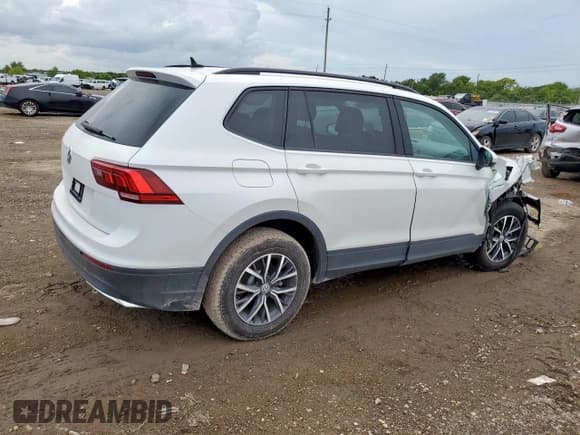 ✅ 2021 Volkswagen Tiguan S • VIN: 3VV1B7AX9MM021629 • Лот: 69080865. Опубликован ранее на Copart с пробегом 64 079 миль. Бесплатный доступ к архиву аукционных продаж из США и подробный отчёт об истории автомобиля на DreamBid. Изображение 3.