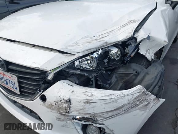 ✅ 2016 Mazda 3 i Touring • VIN: JM1BM1W75G1303299 • Lot: 43681228. Listed on IAAI with 102,066 mi. Free auction sales archive from the USA and detailed vehicle history report at DreamBid. Image 6.