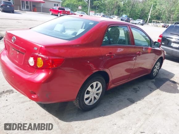 ✅ 2010 Toyota Corolla • VIN: 1NXBU4EE1AZ186145 • Lot: 42318162. Listed on IAAI with 200,416 mi. Free auction sales archive from the USA and detailed vehicle history report at DreamBid. Image 4.