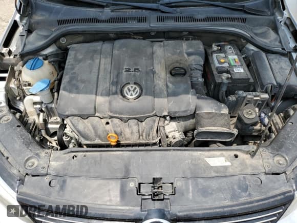 ✅ 2013 Volkswagen Jetta SE • VIN: 3VWDP7AJ4DM216057 • Lot: 59504595. Listed on Copart with 178,366 mi. Free auction sales archive from the USA and detailed vehicle history report at DreamBid. Image 11.