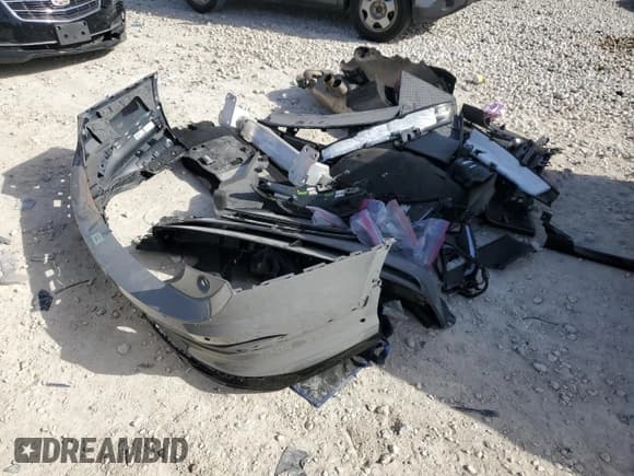 ✅ 2022 Bentley Bentayga Speed • VIN: SJAAR2ZV5NC013998 • Lot: 47410675. Wystawiony na Copart z przebiegiem 20 222 mil. Bezpłatny archiwum sprzedaży aukcyjnych z USA i szczegółowy raport historii pojazdu na DreamBid. Zdjęcie 13.