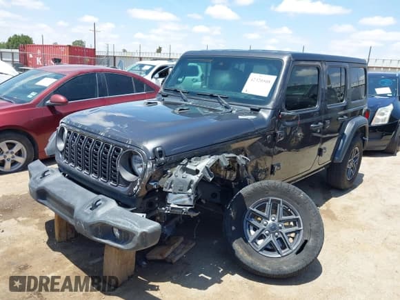 ✅ 2024 Jeep Wrangler Sport S • VIN: 1C4PJXDG3RW254162 • Лот: 42320508. Опубликован ранее на IAAI с пробегом 8 681 миль. Бесплатный доступ к архиву аукционных продаж из США и подробный отчёт об истории автомобиля на DreamBid. Изображение 2.